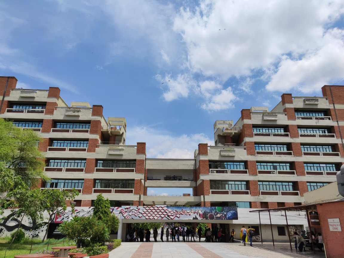 Common areas at USICT, Dwarka